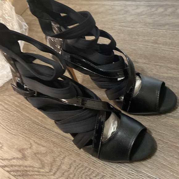 NWT BURJU Stay Strapped Open To Strappy Heeled Sandals | Size 11 - Picture 11 of 11